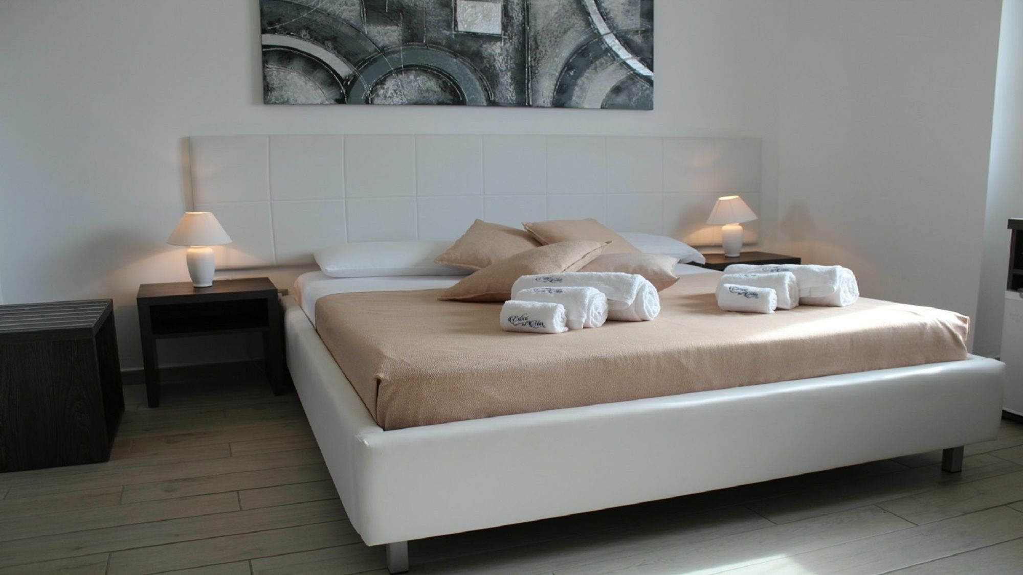 Estasi Sul Mare Bed & Breakfast Порто Чезарео Екстериор снимка